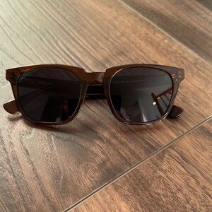Diff eyewear Colton whiskey polarized never worn Sunglasses with case unisex